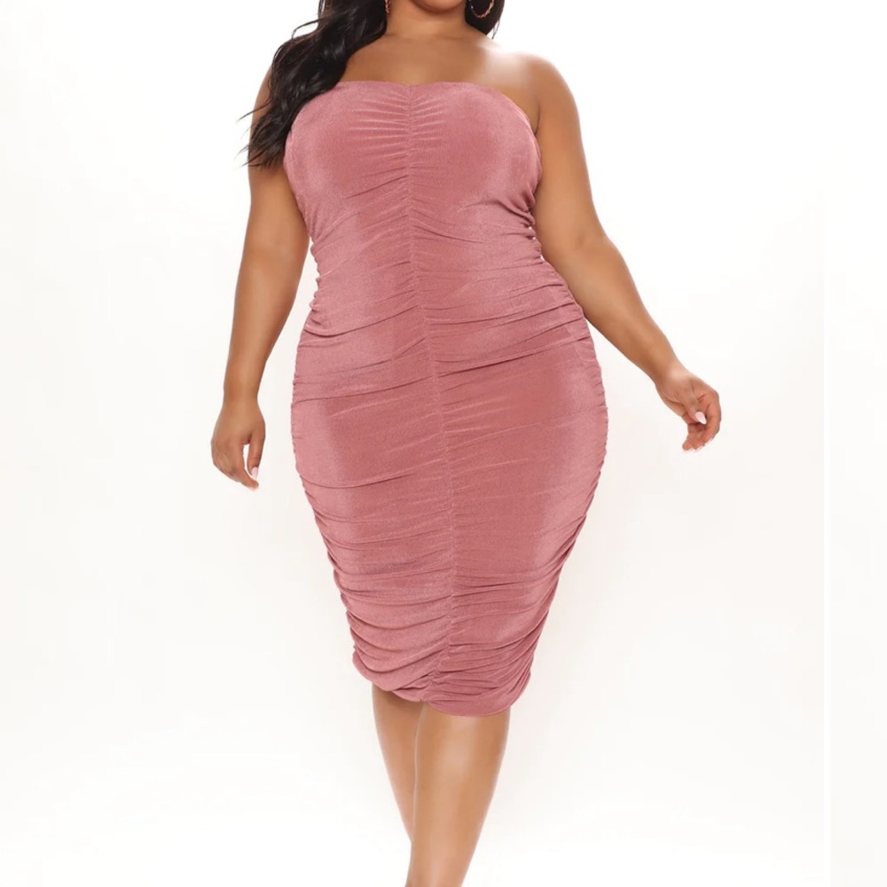 NWT Ruched tube top dress